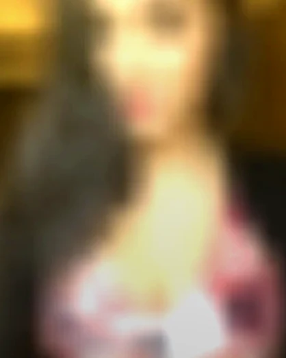Flora, 21 Jahre — lesbisch sex in Bottrop