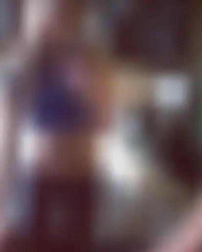 Nora, 27 Jahre — lesbisch sex in Schöneberg