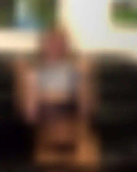 Yara, 22 Jahre — lesbisch sex in Mariendorf