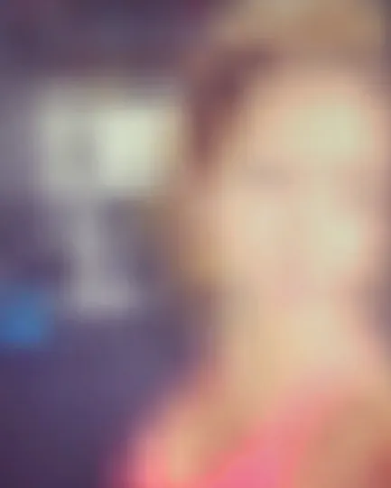 Mira, 29 Jahre — lesbisch sex in Neuss
