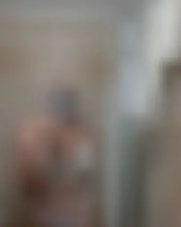 Nora, 22 Jahre — lesbisch sex in Uelzen