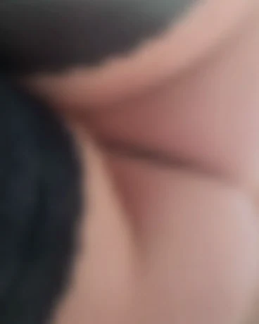 Leni, 24 Jahre — lesbisch sex in Leverkusen