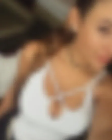 Jasmine, 23 Jahre — lesbisch sex in Wilhelmsburg