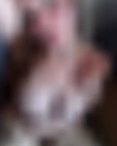 Alisha, 20 Jahre — lesbisch sex in Hof